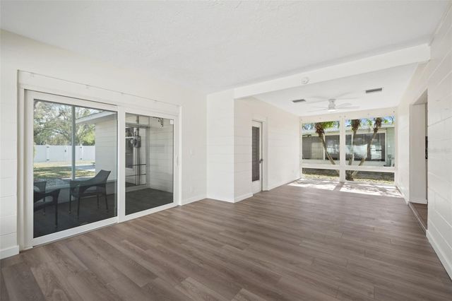 662 VILLAGRANDE AVENUE S, St Petersburg, FL 33707