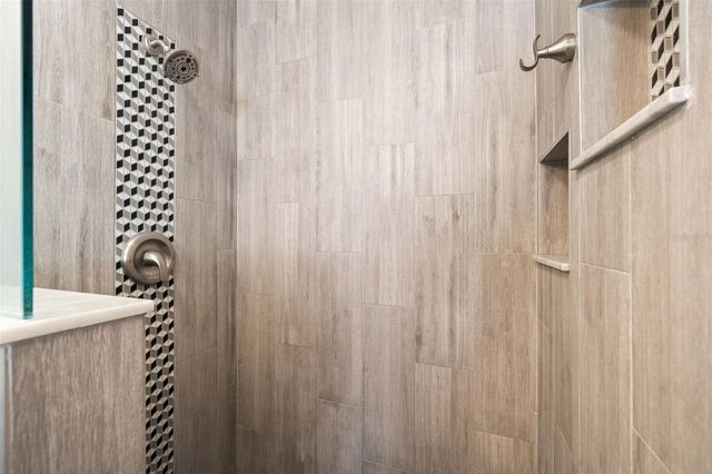 662 VILLAGRANDE AVENUE S, St Petersburg, FL 33707