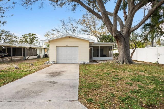 662 VILLAGRANDE AVENUE S, St Petersburg, FL 33707