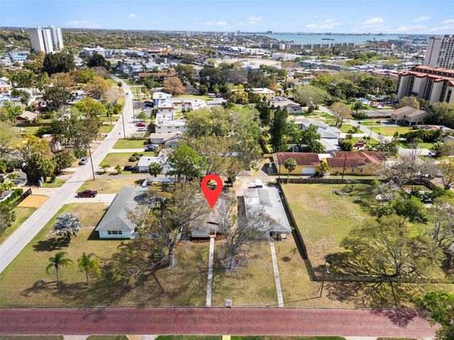 662 VILLAGRANDE AVENUE S, St Petersburg, FL 33707