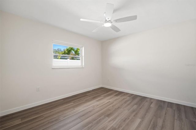 662 VILLAGRANDE AVENUE S, St Petersburg, FL 33707