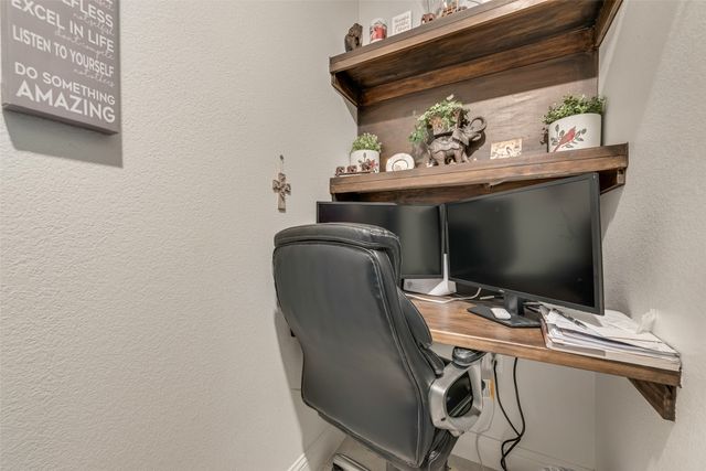 546 Fenwick Drive, Sunnyvale, TX 75182