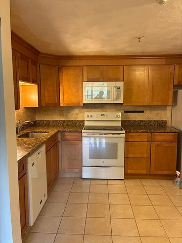 53 Swanson Court 36C, Boxborough, MA 01719