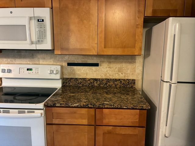 53 Swanson Court 36C, Boxborough, MA 01719