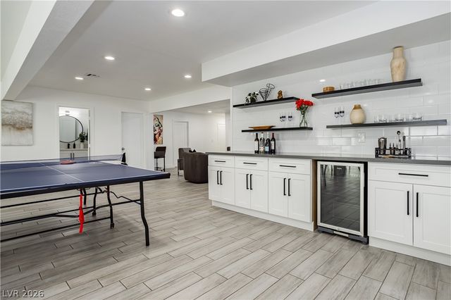 1913 Birch Street, Las Vegas, NV 89102