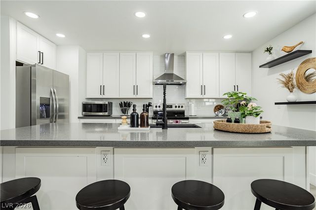 1913 Birch Street, Las Vegas, NV 89102
