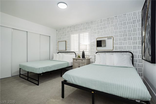 1913 Birch Street, Las Vegas, NV 89102