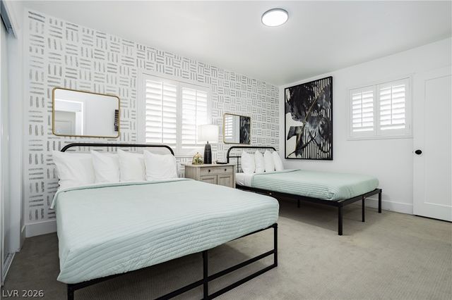 1913 Birch Street, Las Vegas, NV 89102