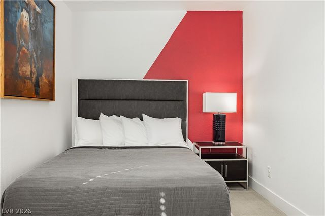 1913 Birch Street, Las Vegas, NV 89102