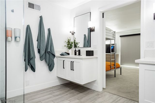 1913 Birch Street, Las Vegas, NV 89102