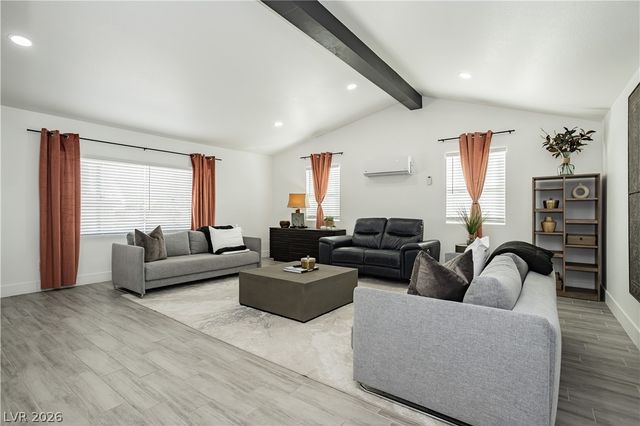 1913 Birch Street, Las Vegas, NV 89102