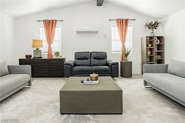 1913 Birch Street, Las Vegas, NV 89102