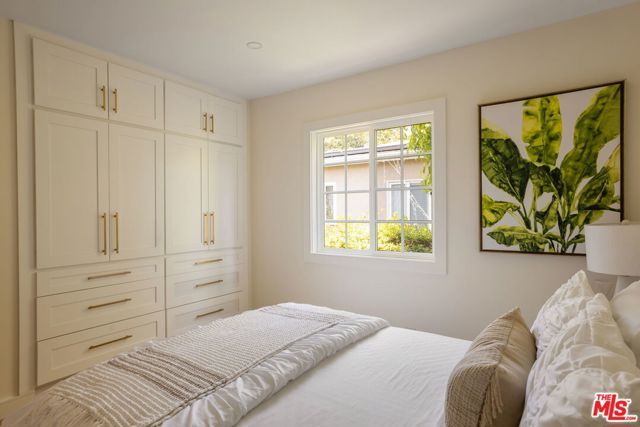 11516 Clarkson Road, Los Angeles, CA 90064