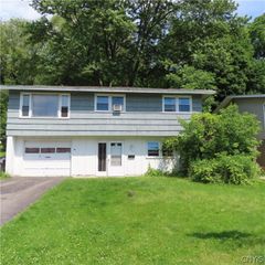 232 Monticello Drive North, Syracuse, NY 13205