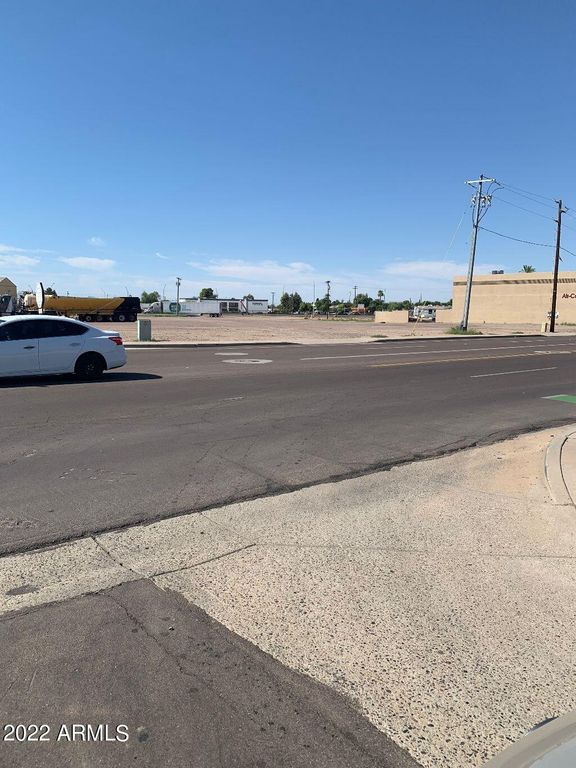 8105 W Peoria Avenue -, Peoria, AZ 85345 — photo 3