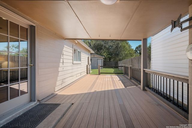 6630 Eastern Clouds, Converse, TX 78109