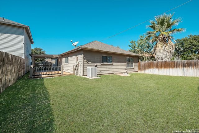 6630 Eastern Clouds, Converse, TX 78109