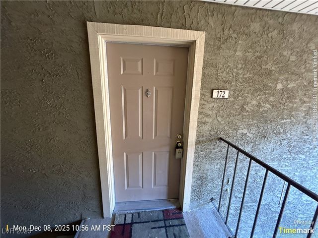 4990 River Glen Drive 172, Las Vegas, NV 89103