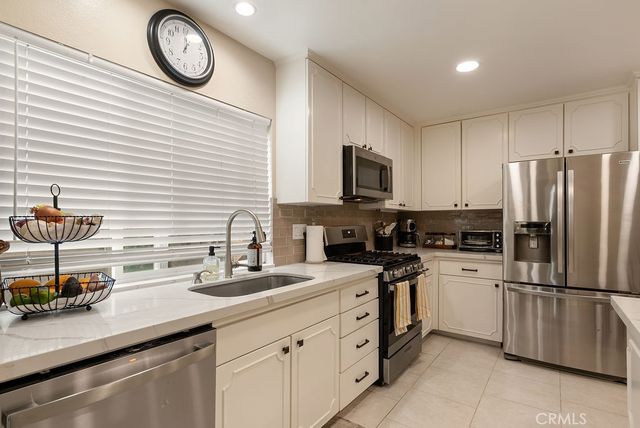 1881 N Garland Lane, Anaheim, CA 92807