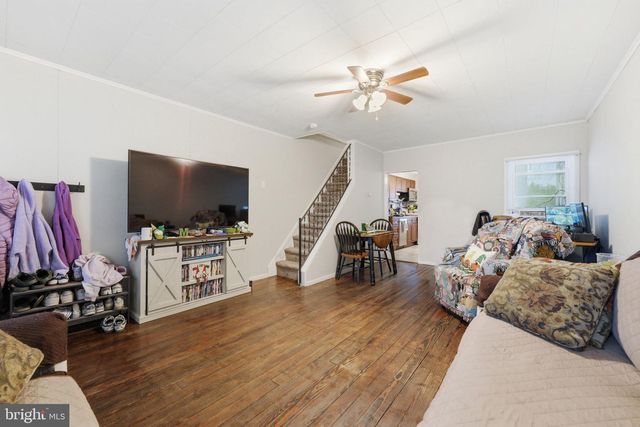 216 GRANT ST, Parkesburg, PA 19365