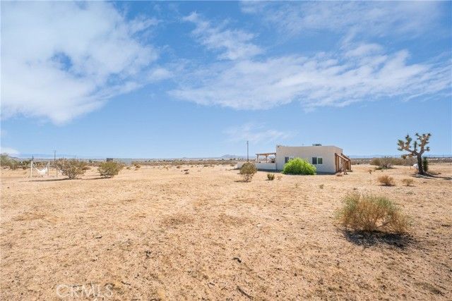 1388 Fortuna Avenue, Landers, CA 92285