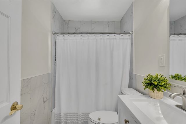 55 Francis Wyman Rd, Burlington, MA 01803