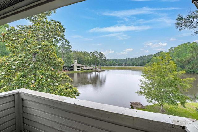 77 Ridge Lake Drive, Columbia, SC 29209