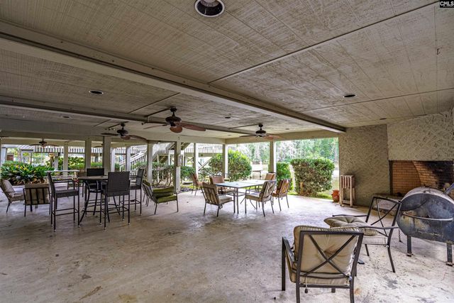 77 Ridge Lake Drive, Columbia, SC 29209