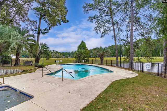 77 Ridge Lake Drive, Columbia, SC 29209