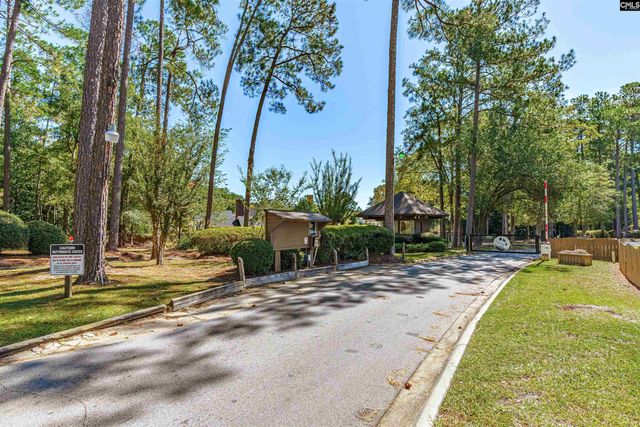 77 Ridge Lake Drive, Columbia, SC 29209