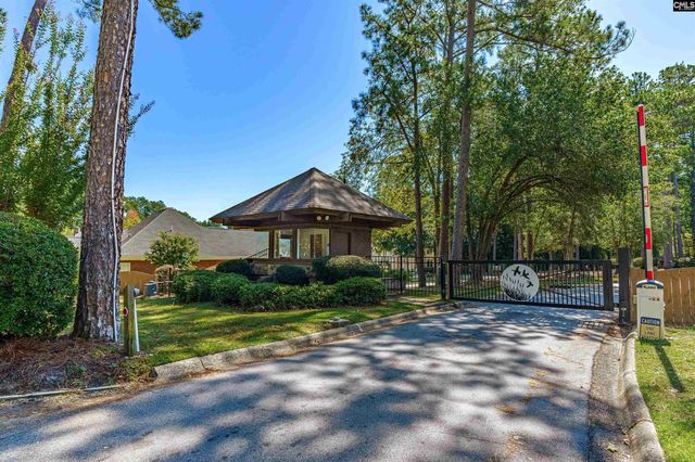 77 Ridge Lake Drive, Columbia, SC 29209