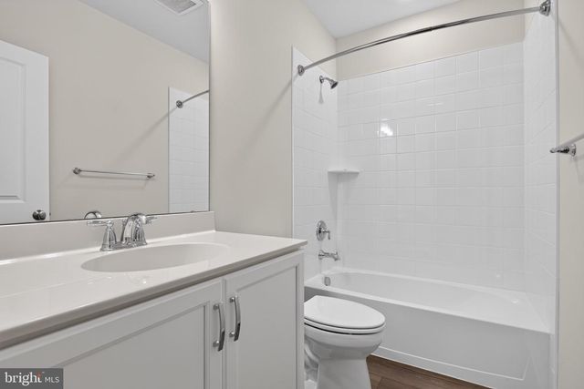 492 MAJOR JOHN WAY, Malvern, PA 19355