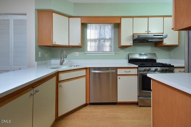 425 Summerwalk, Chapel Hill, NC 27517