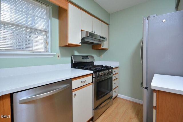 425 Summerwalk, Chapel Hill, NC 27517