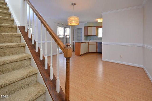 425 Summerwalk, Chapel Hill, NC 27517