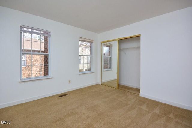 425 Summerwalk, Chapel Hill, NC 27517