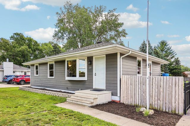 2210 111th Lane NW, Coon Rapids, MN 55433