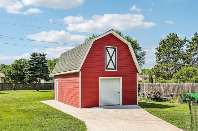 2210 111th Lane NW, Coon Rapids, MN 55433