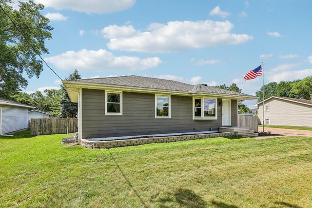 2210 111th Lane NW, Coon Rapids, MN 55433
