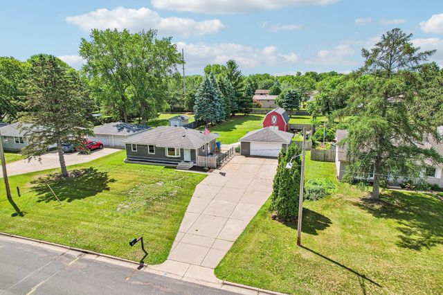 2210 111th Lane NW, Coon Rapids, MN 55433
