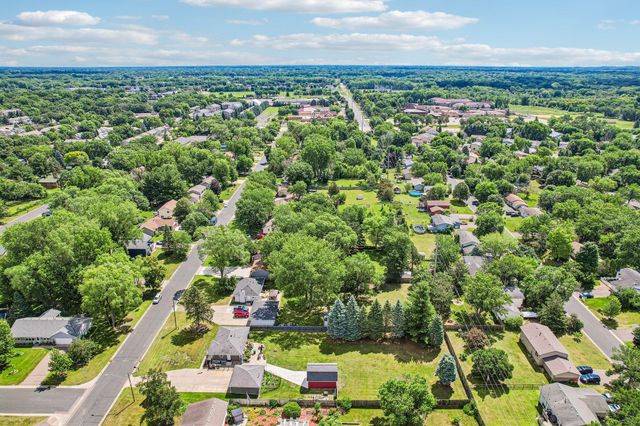 2210 111th Lane NW, Coon Rapids, MN 55433
