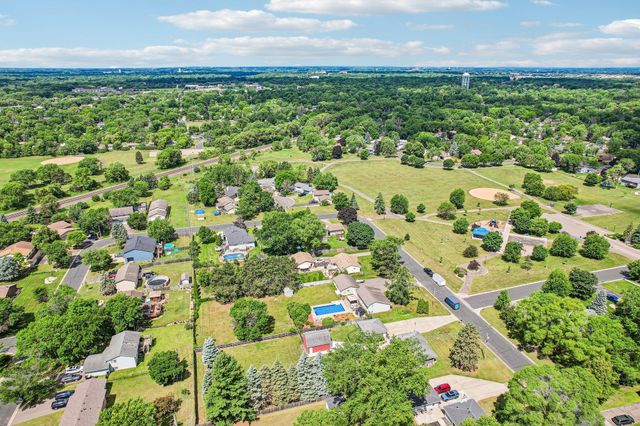 2210 111th Lane NW, Coon Rapids, MN 55433
