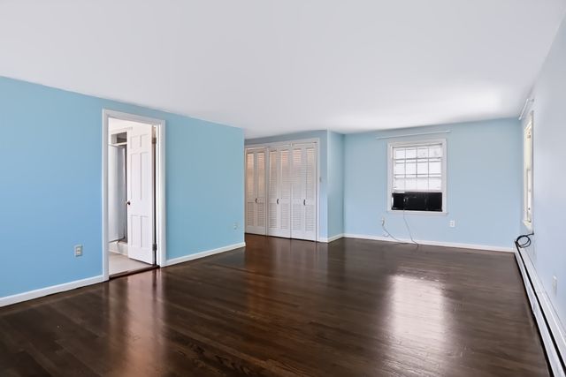 10 Damon Rd, Holden, MA 01520