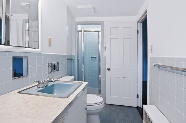 10 Damon Rd, Holden, MA 01520