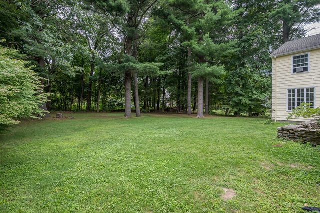 10 Damon Rd, Holden, MA 01520