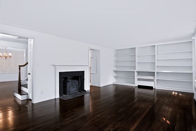 10 Damon Rd, Holden, MA 01520