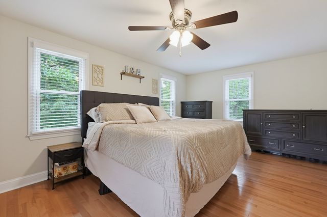 22 Starrett Ave, Middleboro, MA 02346