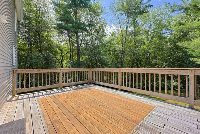 22 Starrett Ave, Middleboro, MA 02346
