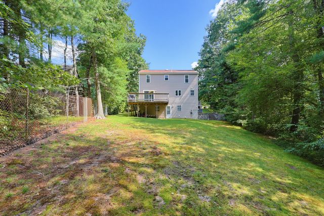 22 Starrett Ave, Middleboro, MA 02346