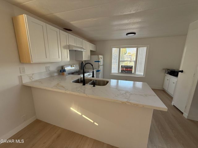 4209 W Rosamond Blvd 75, Rosamond, CA 93560